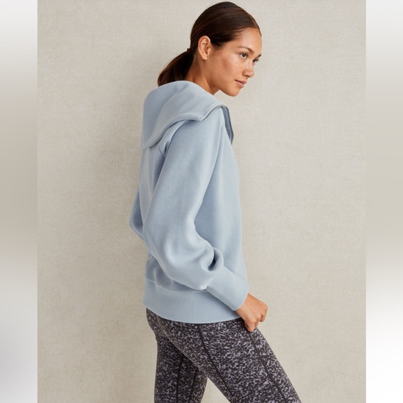 Varley | Vine Half-Zip Pullover - Picture 3 of 8